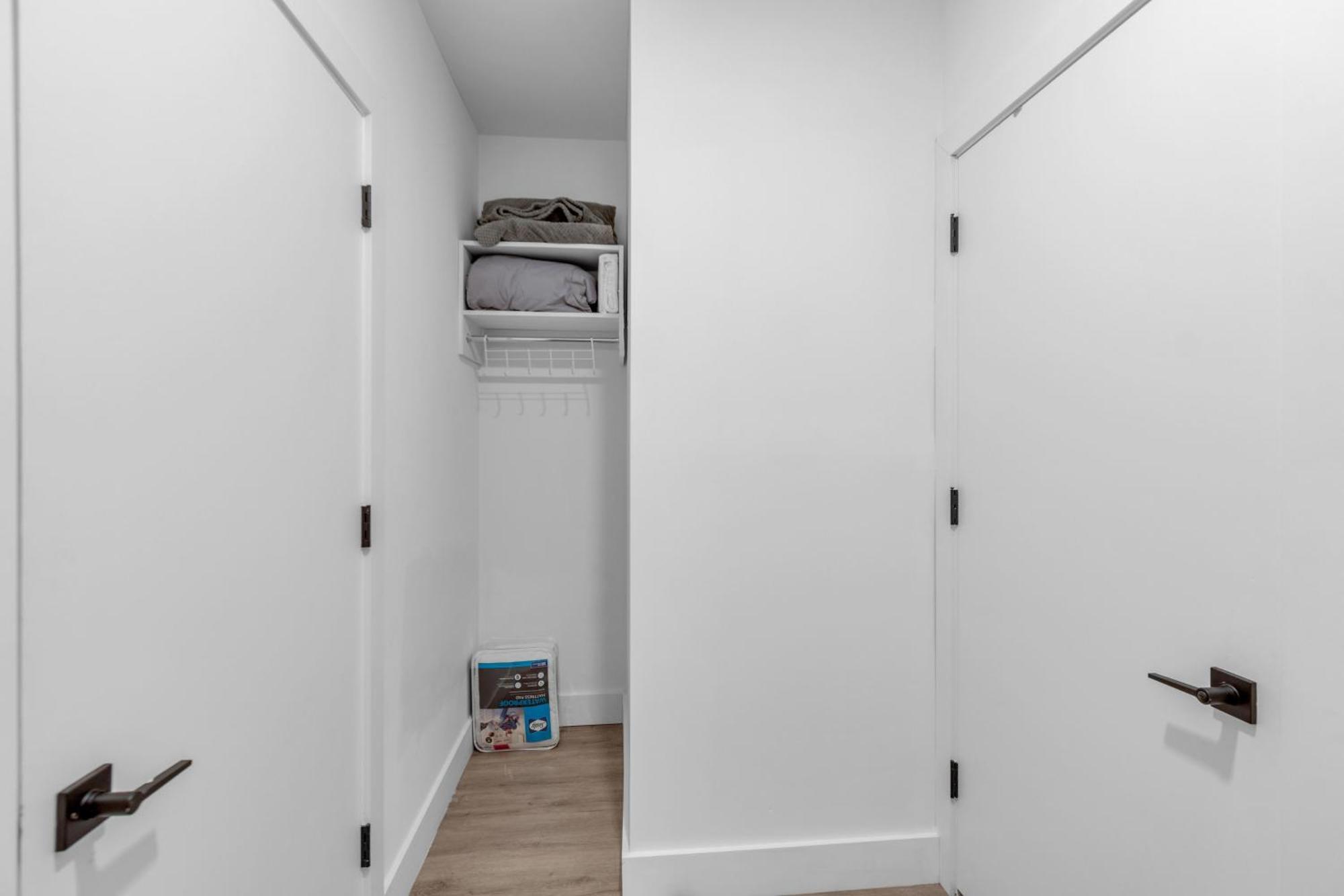 Royal Oasis Indoor Pool, Free Parking, Near Nyc Apartman Elizabeth Kültér fotó